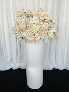 White round cylinder plinth with Alanah floral