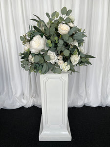 Classic plinth white with Sarah floral
