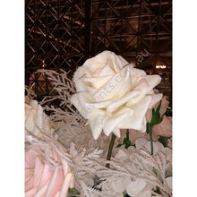 Load image into Gallery viewer, Alanah Floral For Bridal Table
